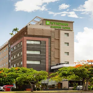 Wyndham Garden Downtown Hotel